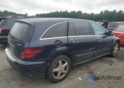 2009 Mercedes-Benz R 350 4Matic z USA, uszkodzony, nr VIN 4JGCB65E89A091441